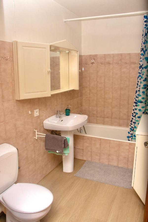 Appartement Entre Geneve Et Chamonix Au Pied Des Montagnes Cluses Luaran gambar